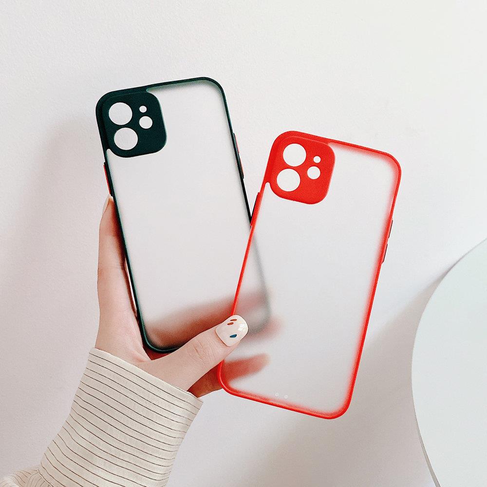 Pokrowiec silikonowy Milky Case czarny Apple iPhone 11 Pro / 3